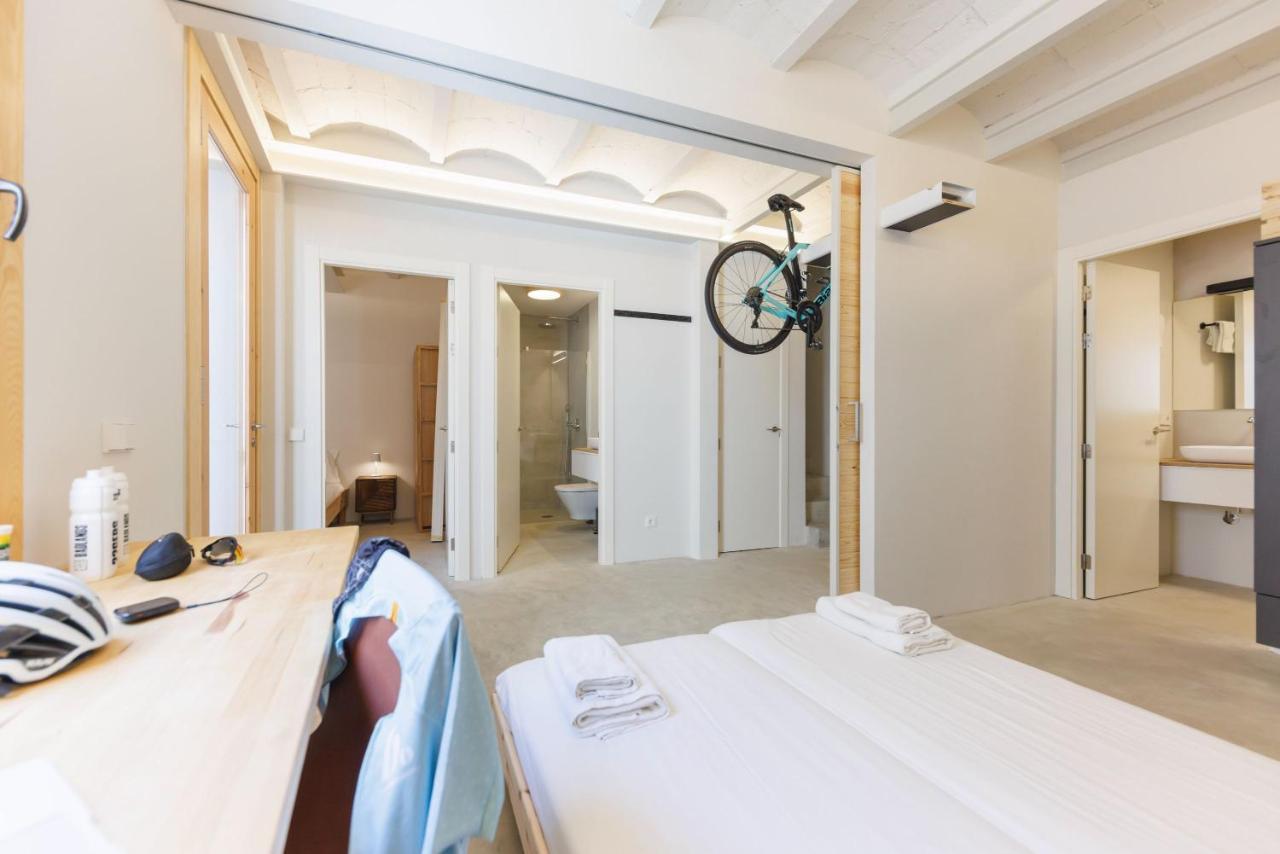 Bravissimo Canigo, Spacious And With Large Terrace Girona Ngoại thất bức ảnh